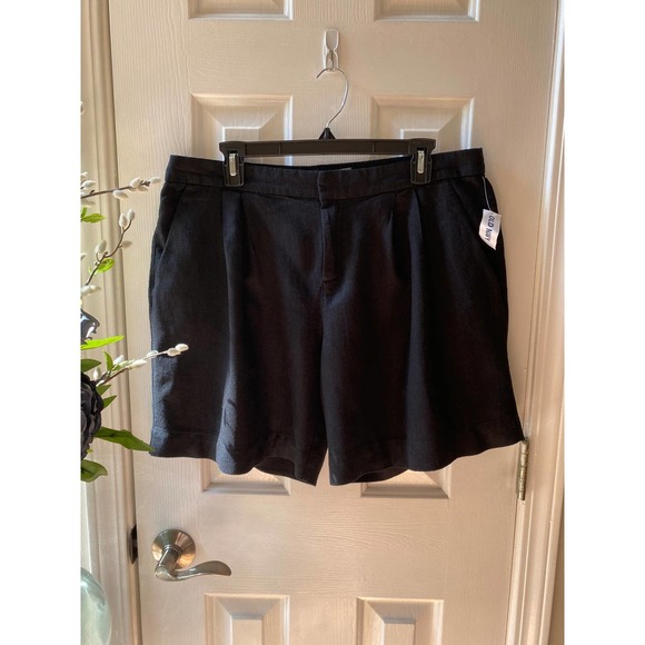 Womens Old Navy Linen Shorts 12 Black Pleated NEW - Picture 1 of 9